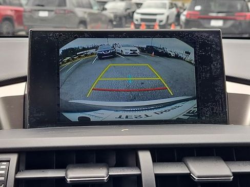 Used 2015 Lexus NX 200t 200t image 19