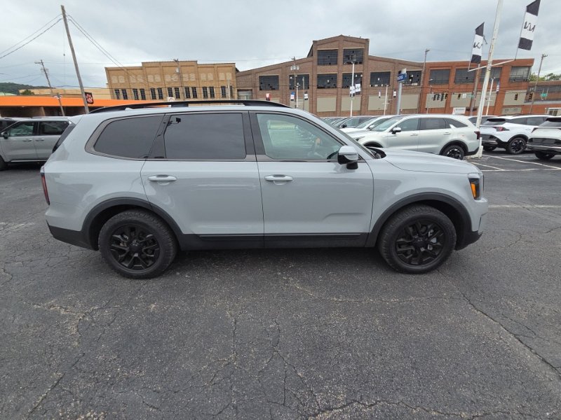 Used 2025 Kia Telluride SX Prestige X-Pro AWD/4WD image 8