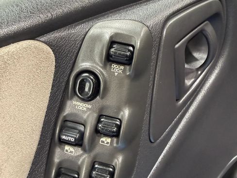 Used 2000 Dodge Durango 4WD image 45