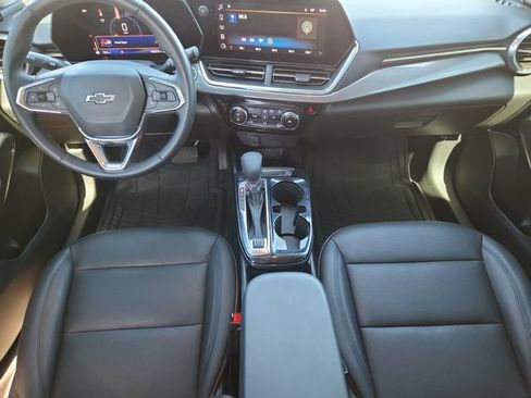Used 2025 Chevrolet Trax ACTIV w/ Driver Confidence Package FWD image 16