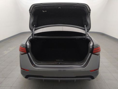 Used 2022 Nissan Sentra SV FWD image 29