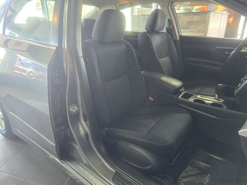 Used 2018 Nissan Altima 2.5 S w/ S Convenience Package image 14