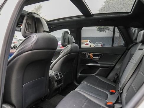 Used 2023 Mercedes-Benz GLC 300 image 37