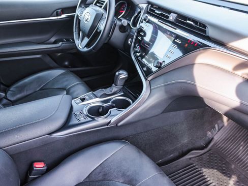 Certified 2020 Toyota Camry XSE image 17