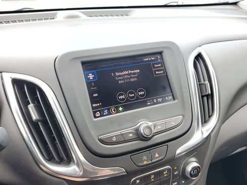Certified 2023 Chevrolet Equinox LT FWD image 30