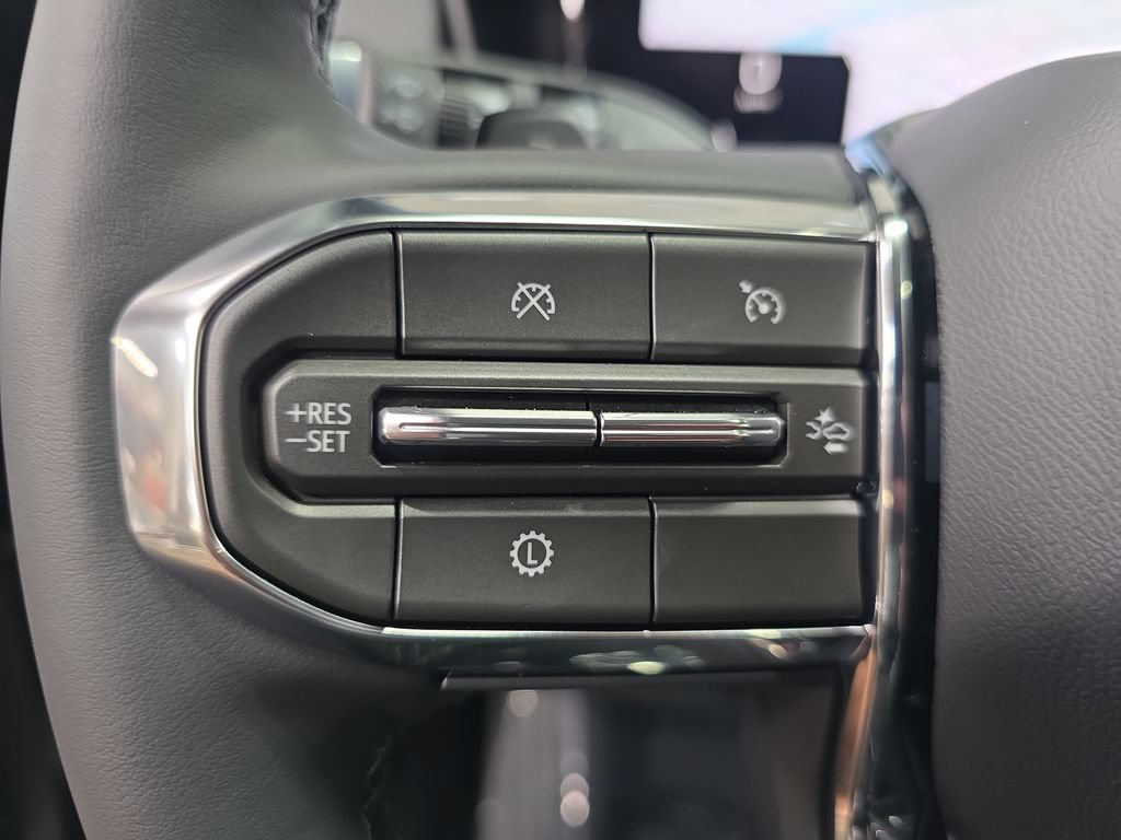 New 2027 GMC Terrain Elevation w/ Elevation Premium Package AWD/4WD image 17