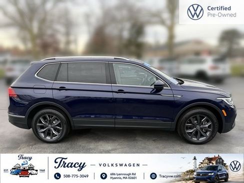 Certified 2023 Volkswagen Tiguan SE w/ Panoramic Sunroof Package AWD/4WD image 5