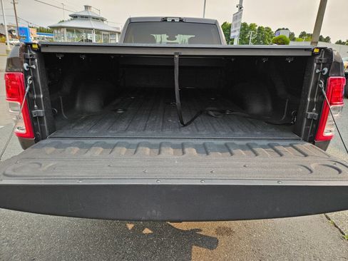 Used 2024 RAM 3500 Big Horn w/ Sport Appearance Package AWD/4WD image 14