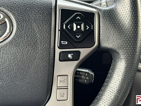 Used 2022 Toyota 4Runner SR5 Premium image 30