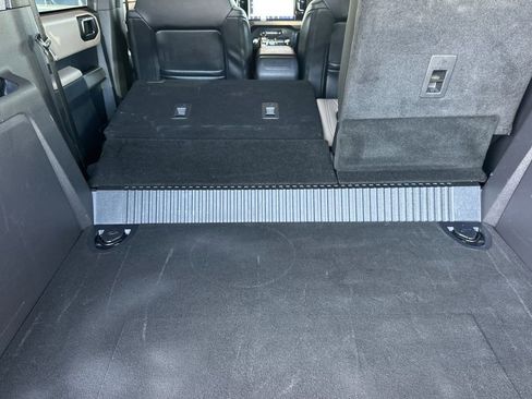 Used 2023 Ford Bronco Wildtrak AWD/4WD image 16