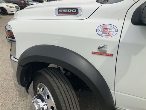 New 2026 RAM 5500 Tradesman w/ Chrome Appearance Group AWD/4WD image 11