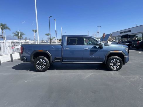 New 2026 GMC Sierra 2500 Denali Ultimate w/ Max Trailering Package image 4
