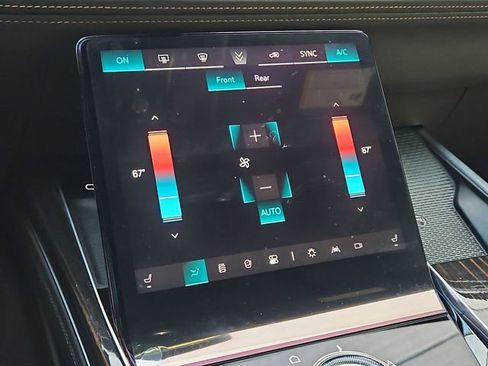 Used 2025 Cadillac Escalade Premium Luxury w/ Touring Package image 7