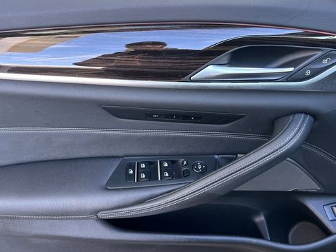 Used 2023 BMW 530i w/ M Sport Package image 10