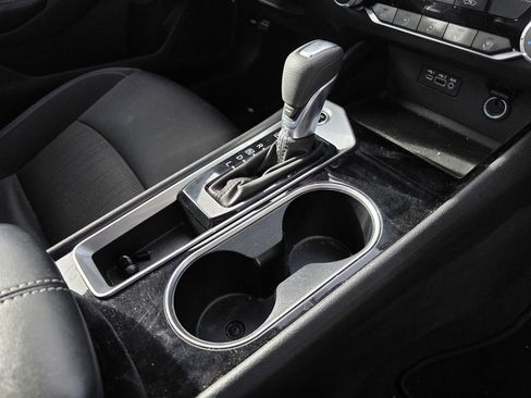 Used 2024 Nissan Altima 2.5 SV image 10