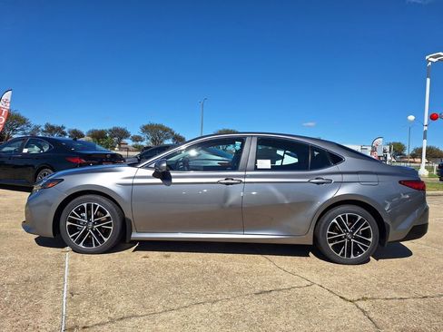 New 2026 Toyota Camry XLE image 8