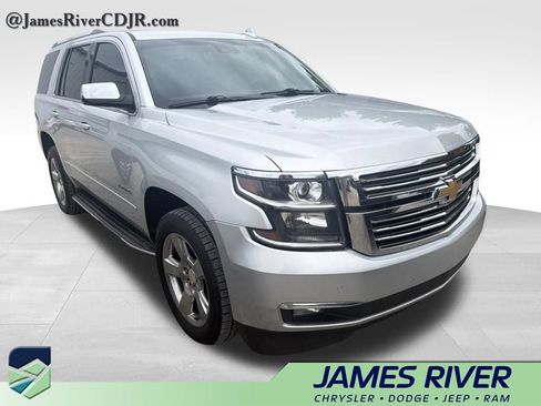 Used 2018 Chevrolet Tahoe Premier AWD/4WD image 4