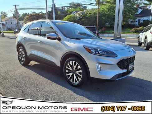 Used 2020 Ford Escape Titanium image 1