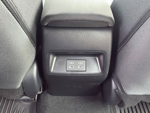 Used 2026 Toyota Corolla SE FWD image 21