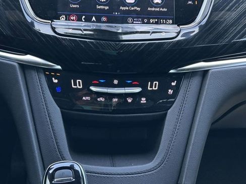 New 2025 Cadillac XT6 Premium Luxury image 18