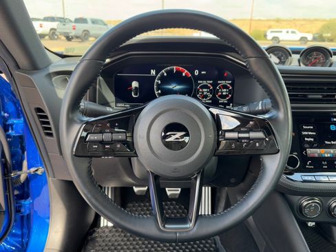 Certified 2024 Nissan Z Performance w/ Floor Mat Package image 17
