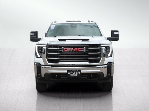 Used 2024 GMC Sierra 3500 SLE w/ SLE Convenience Package AWD/4WD image 8