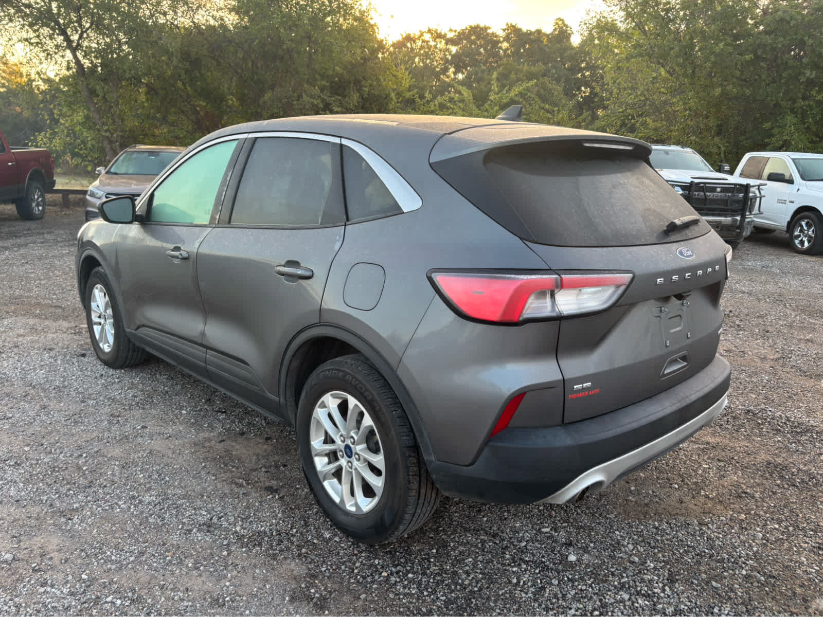 Used 2022 Ford Escape SE w/ Convenience Package AWD/4WD image 5