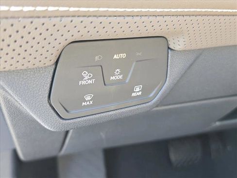 New 2026 Volkswagen Atlas SEL AWD/4WD image 7