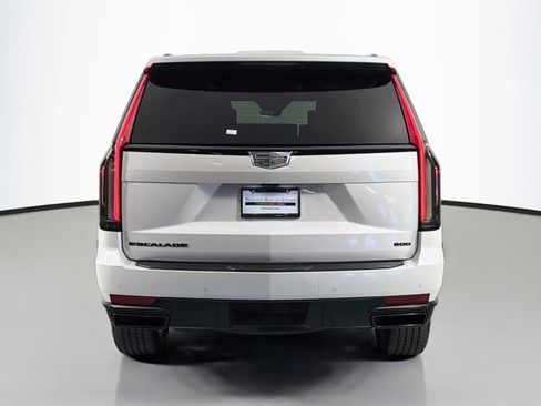 Used 2023 Cadillac Escalade Sport Platinum w/ LPO, ONYX Package AWD/4WD image 4