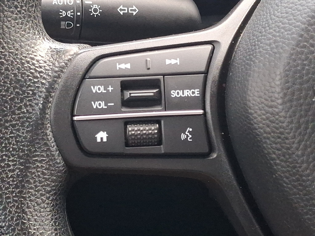 Used 2023 Honda CR-V EX image 22