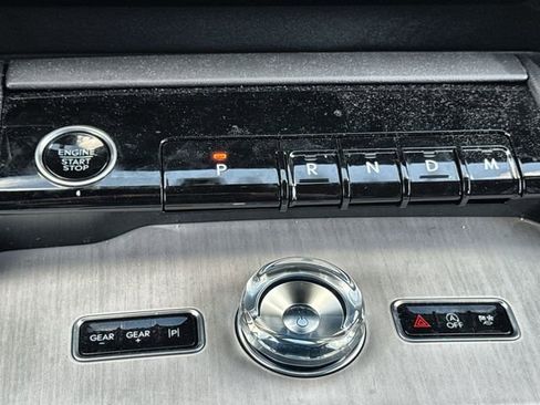 Used 2025 Lincoln Navigator Reserve w/ Jet Appearance Package AWD/4WD image 20