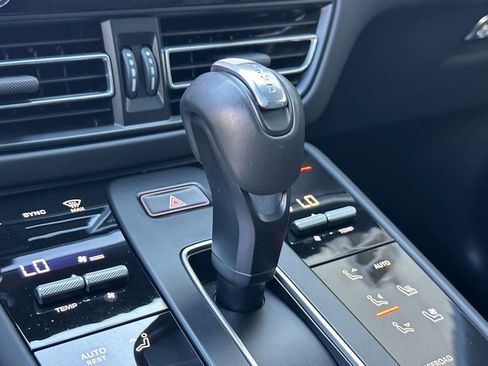 Used 2025 Porsche Macan GTS image 25