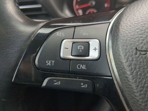 Used 2020 Volkswagen Passat 2.0T R-Line FWD image 19