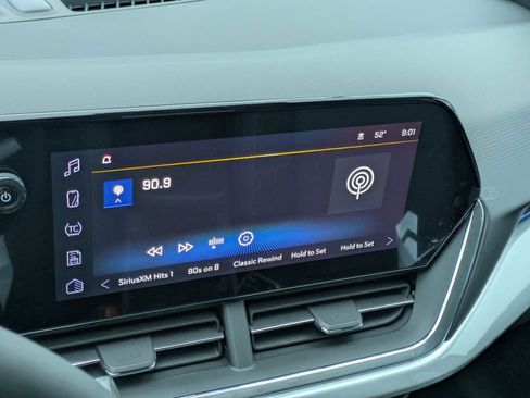 New 2026 Chevrolet Trax LT FWD image 28