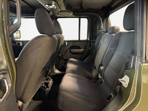 Used 2022 Jeep Gladiator Sport w/ Trailer Tow Package image 24