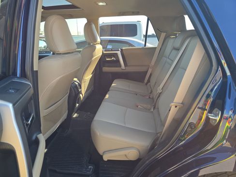 Used 2024 Toyota 4Runner SR5 Premium w/ Moonroof Package image 18