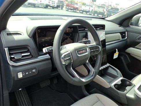 New 2026 GMC Terrain Elevation image 11