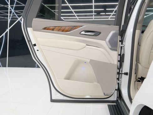 Used 2024 Cadillac Escalade Sport Platinum w/ LPO, ONYX Package image 65