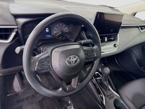 Certified 2025 Toyota Corolla LE FWD image 10