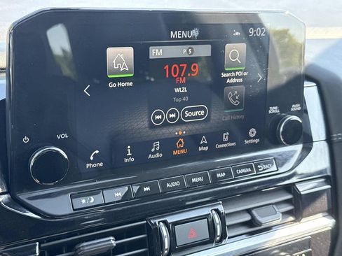 Used 2023 Nissan Pathfinder Platinum w/ Lighting Package (N93) AWD/4WD image 4