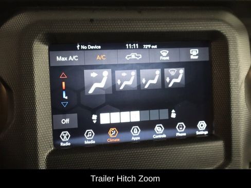 Used 2023 Jeep Gladiator Sport AWD/4WD image 30