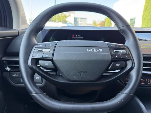 Certified 2026 Kia Sportage S AWD/4WD image 23