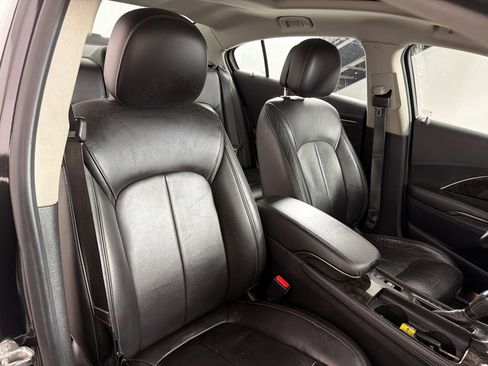 Used 2014 Buick LaCrosse Leather FWD image 21