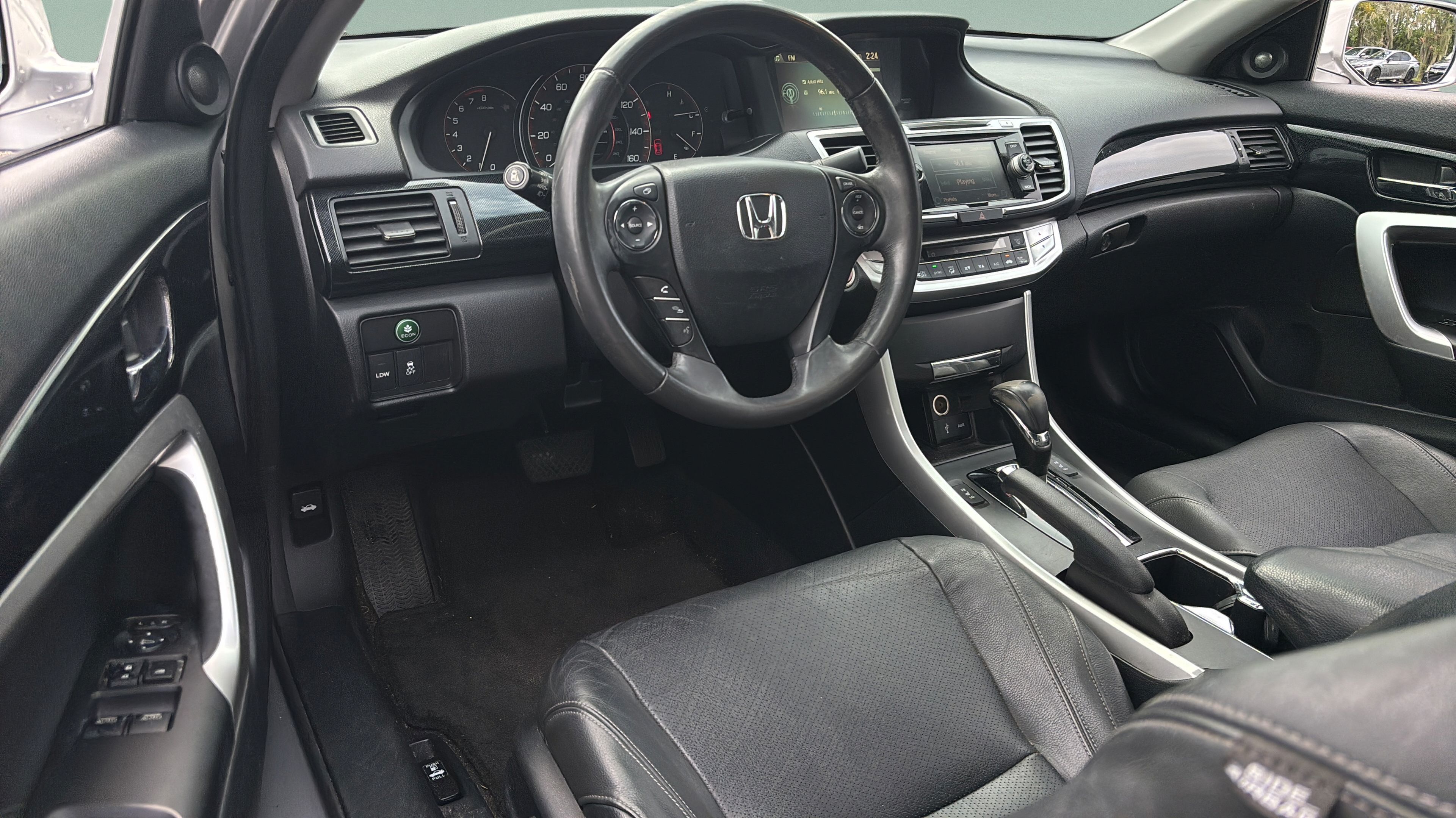 Used 2014 Honda Accord EX-L image 11