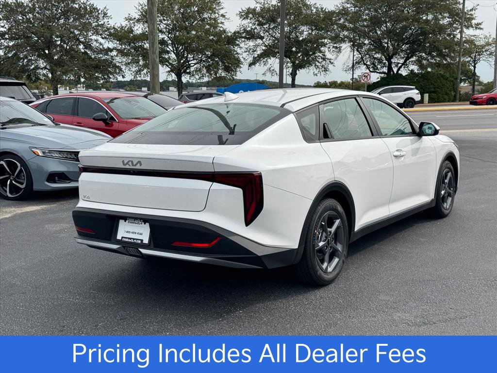 New 2026 Kia K4 FWD image 3
