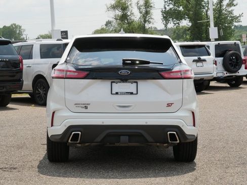 Certified 2020 Ford Edge ST w/ Equipment Group 401A AWD/4WD image 4