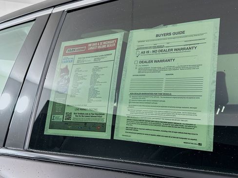 Certified 2023 Jeep Grand Cherokee Laredo w/ Luxury Tech Group I image 16