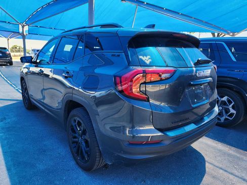Used 2020 GMC Terrain SLE w/ Driver Convenience Package FWD image 3