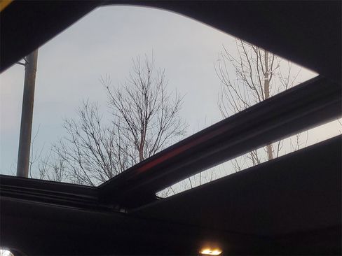 Used 2020 Ford F150 Platinum w/ Equipment Group 701A Luxury image 32