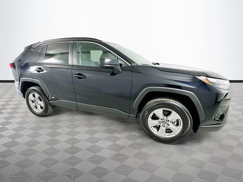 Certified 2024 Toyota RAV4 LE AWD/4WD image 8